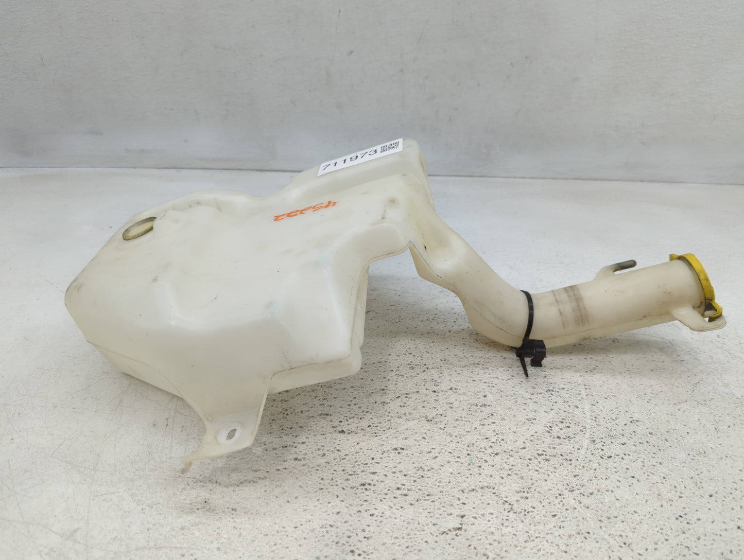Dodge Caravan Windshield Washer Fluid Reservoir Bottle Oem - Oemusedautoparts1.com