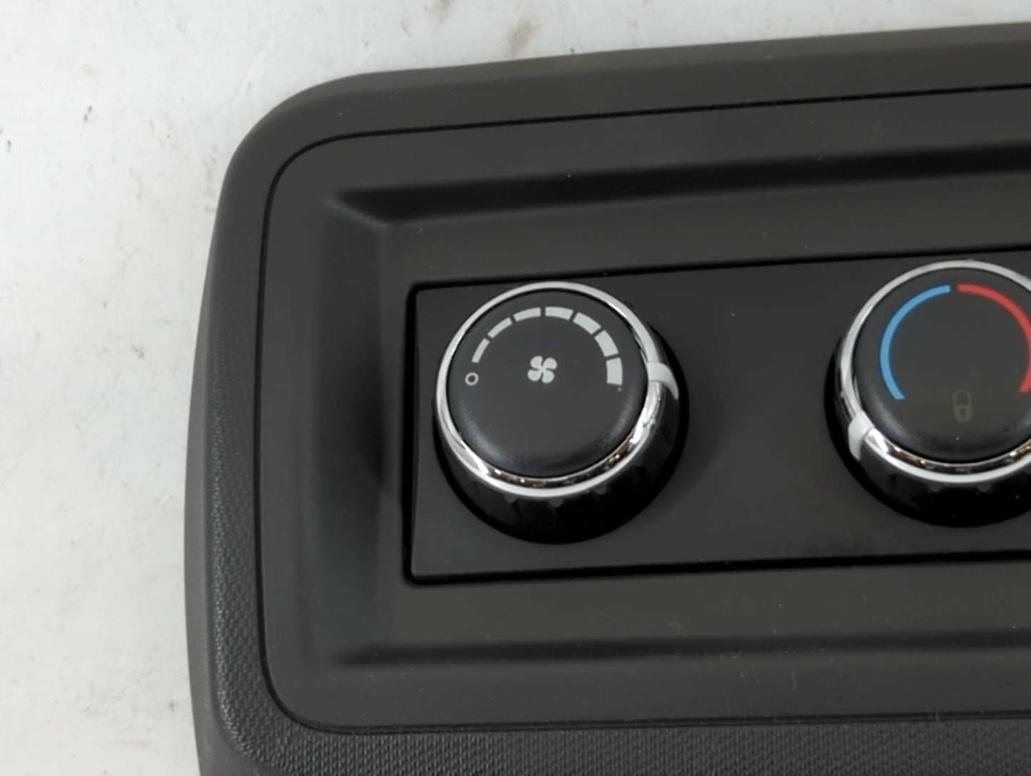 2017 Dodge Caravan Climate Control Module Temperature AC/Heater Replacement P/N:55111312AC Fits OEM Used Auto Parts - Oemuse