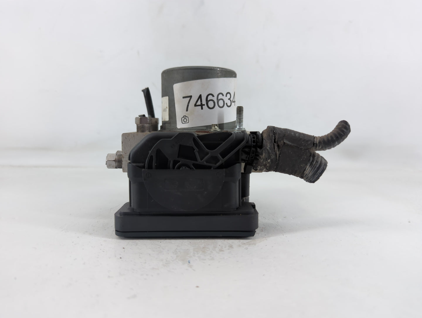 2017 Dodge Caravan ABS Pump Control Module Replacement P/N:P68183803AC Fits Fits 2015 2016 2018 2019 2020 OEM Used Auto Part