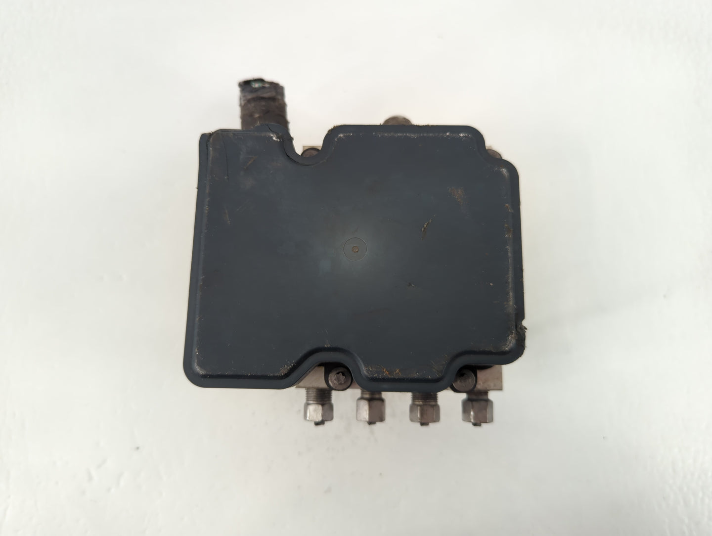2017 Dodge Caravan ABS Pump Control Module Replacement P/N:P68183803AC Fits Fits 2015 2016 2018 2019 2020 OEM Used Auto Part