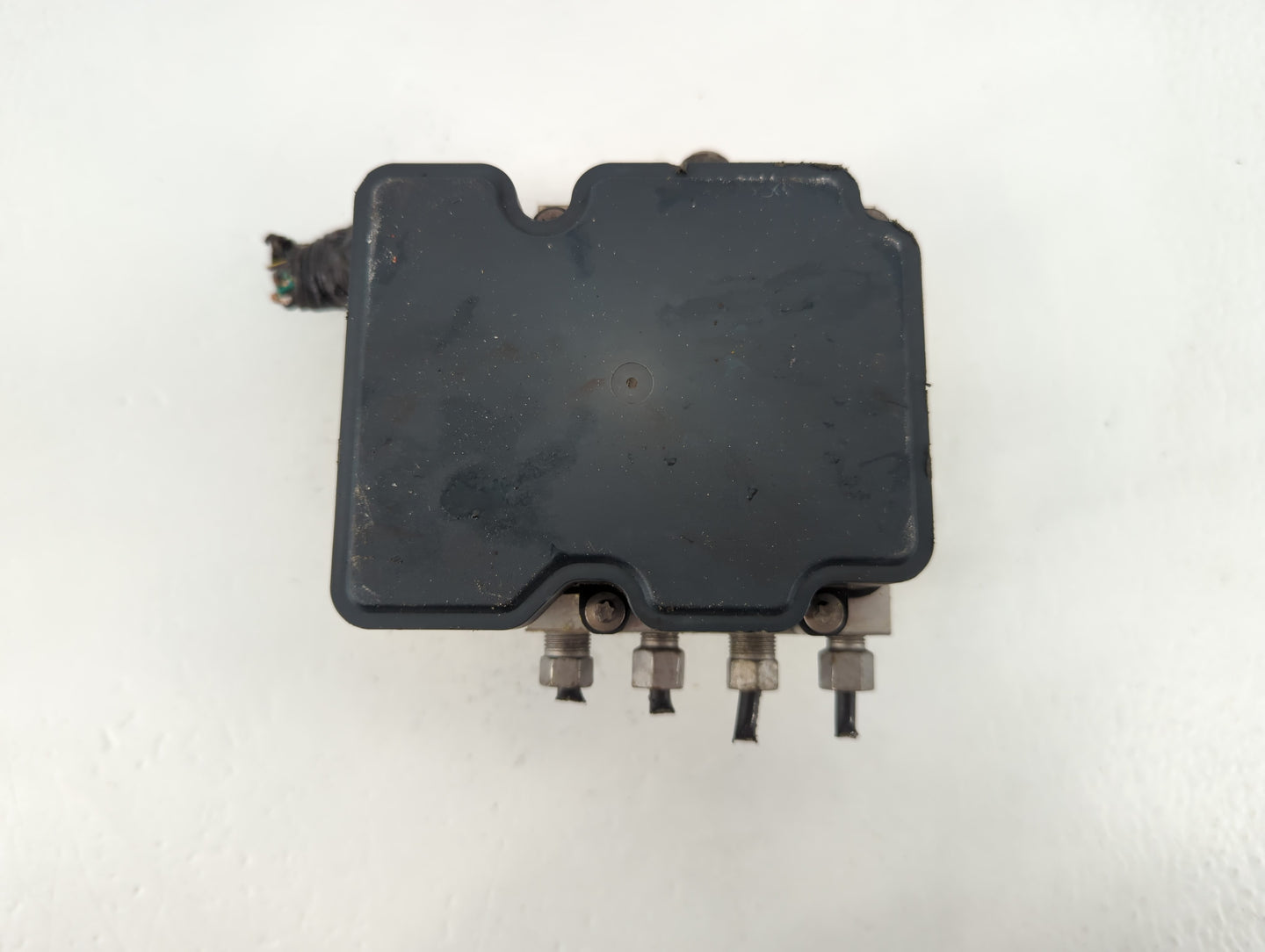 2017 Dodge Caravan ABS Pump Control Module Replacement P/N:P68183803AC Fits Fits 2015 2016 2018 2019 2020 OEM Used Auto Part