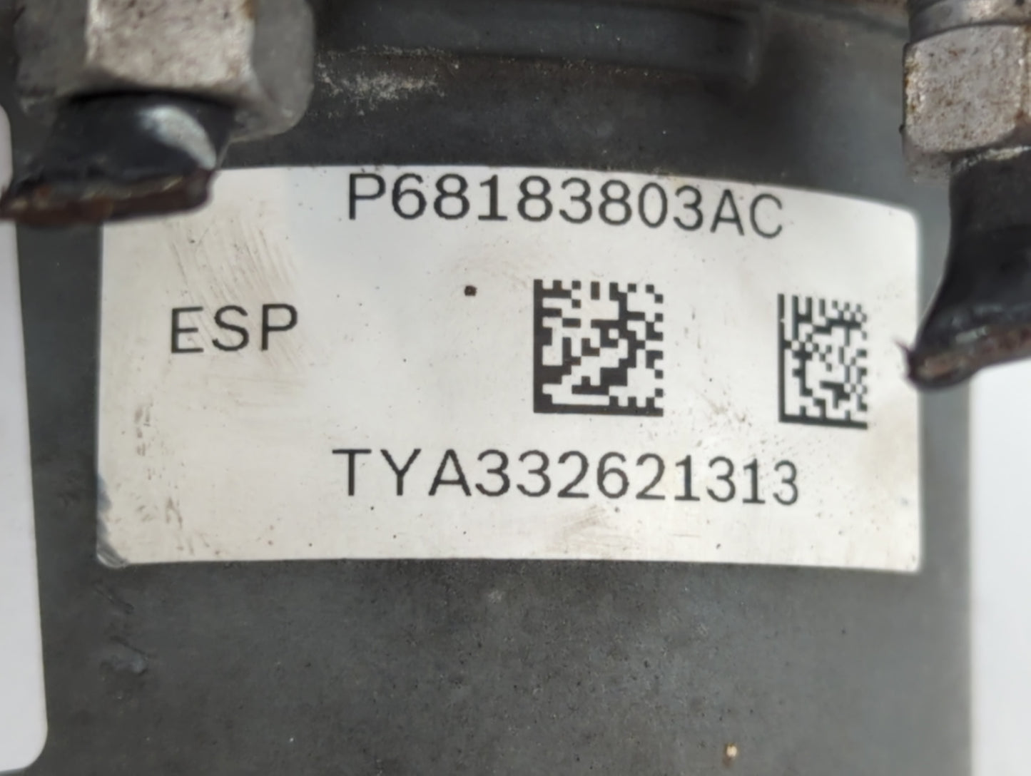 2017 Dodge Caravan ABS Pump Control Module Replacement P/N:P68183803AC Fits Fits 2015 2016 2018 2019 2020 OEM Used Auto Part