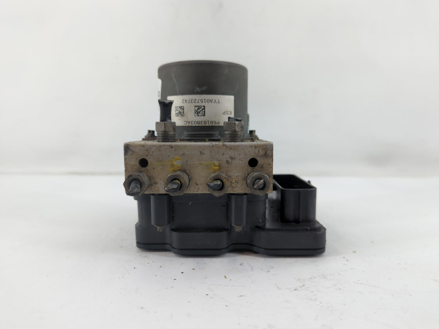 2017 Dodge Caravan ABS Pump Control Module Replacement P/N:P68183803AC Fits Fits 2015 2016 2018 2019 2020 OEM Used Auto Part