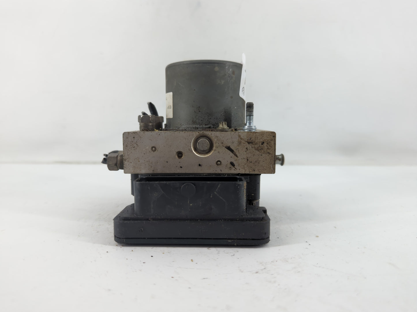 2017 Dodge Caravan ABS Pump Control Module Replacement P/N:P68183803AC Fits Fits 2015 2016 2018 2019 2020 OEM Used Auto Part