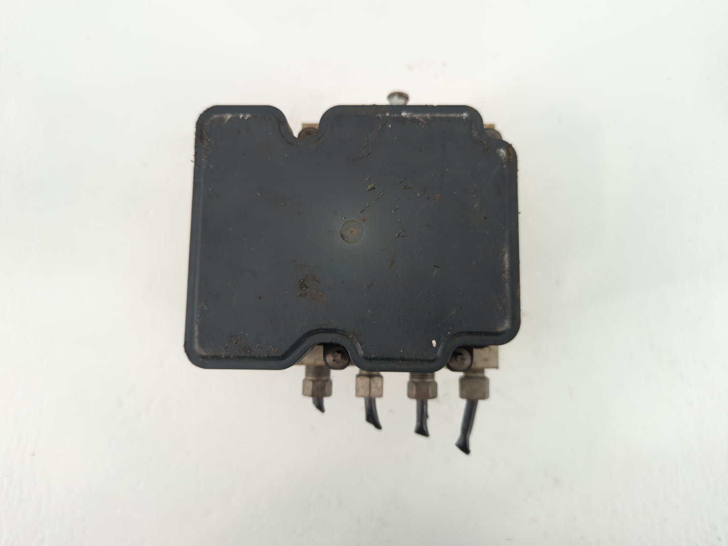 2017 Dodge Caravan ABS Pump Control Module Replacement P/N:P68183803AC Fits Fits 2015 2016 2018 2019 2020 OEM Used Auto Part