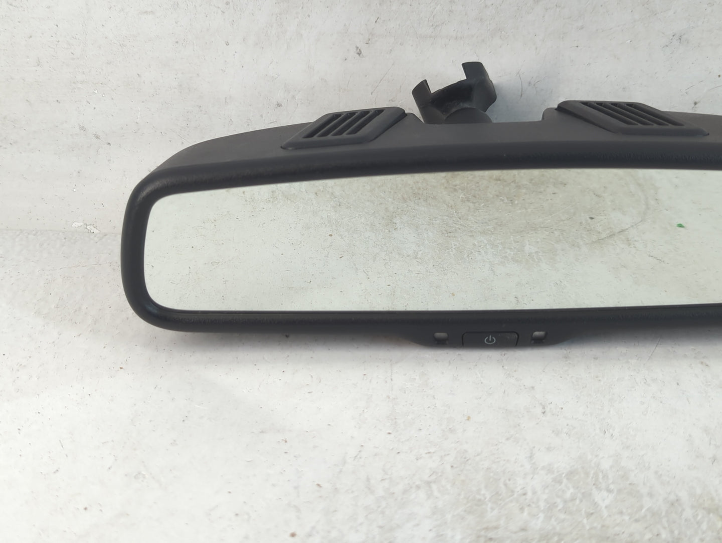 2017 Dodge Caravan Interior Rear View Mirror Replacement OEM P/N:E11026130 Fits OEM Used Auto Parts - Oemusedautoparts1.com