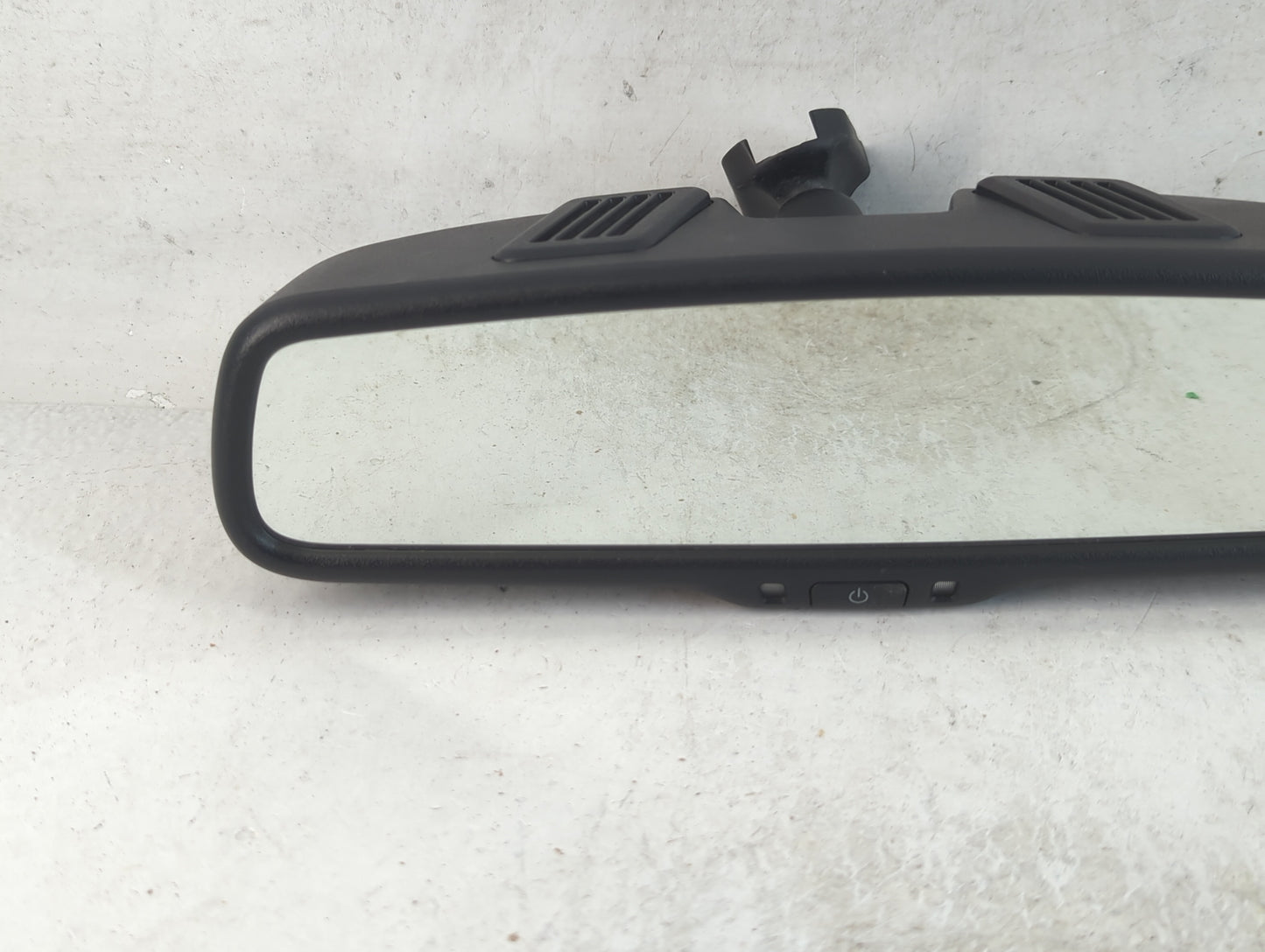 2017 Dodge Caravan Interior Rear View Mirror Replacement OEM P/N:E11026130 Fits OEM Used Auto Parts - Oemusedautoparts1.com