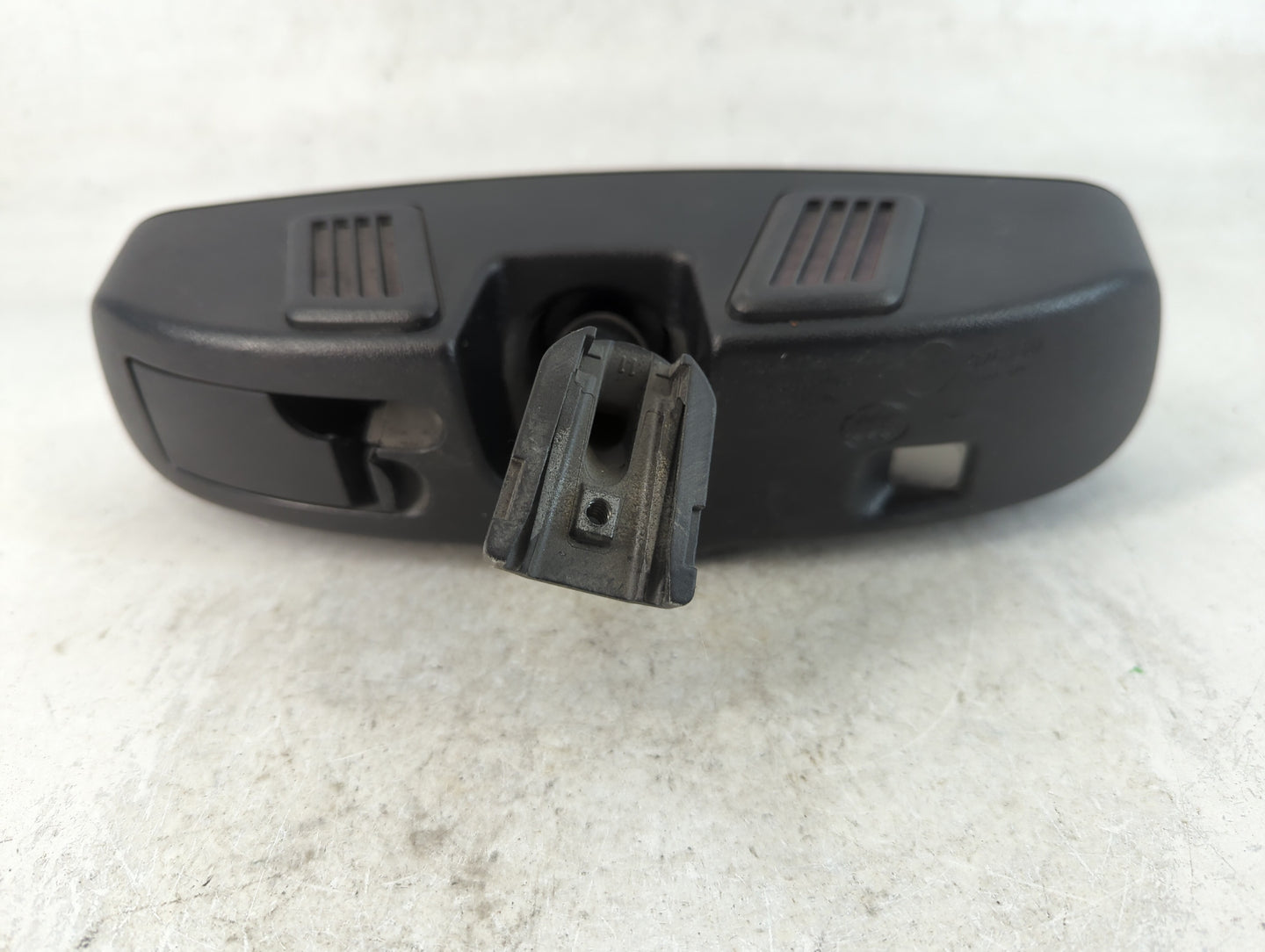 2017 Dodge Caravan Interior Rear View Mirror Replacement OEM P/N:E11026130 Fits OEM Used Auto Parts - Oemusedautoparts1.com