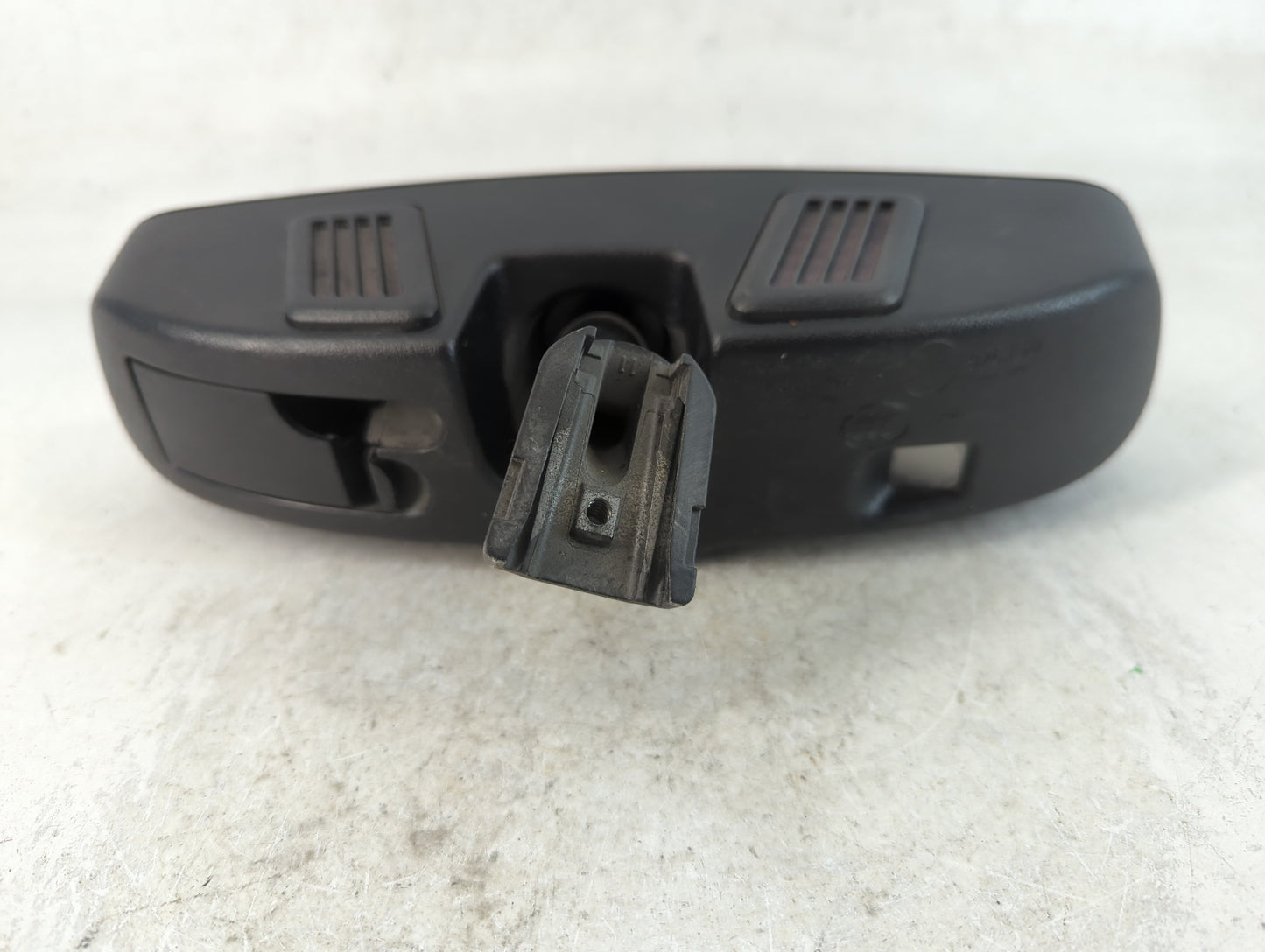 2017 Dodge Caravan Interior Rear View Mirror Replacement OEM P/N:E11026130 Fits OEM Used Auto Parts - Oemusedautoparts1.com