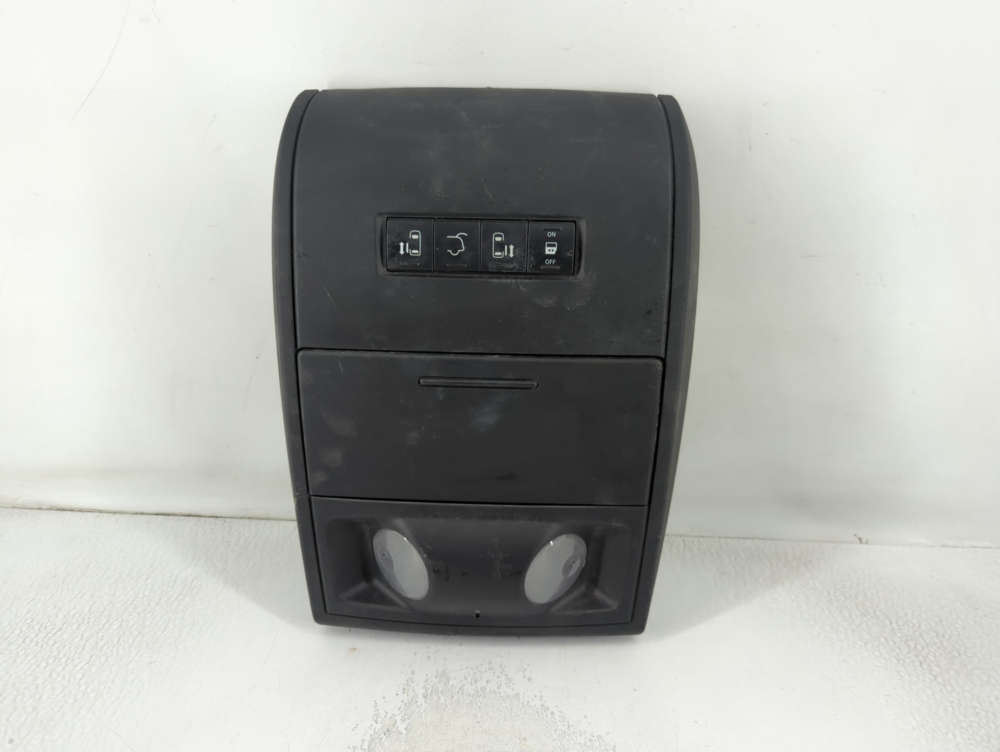 Dodge Caravan Overhead Roof Console Interior Dome Light - Oemusedautoparts1.com