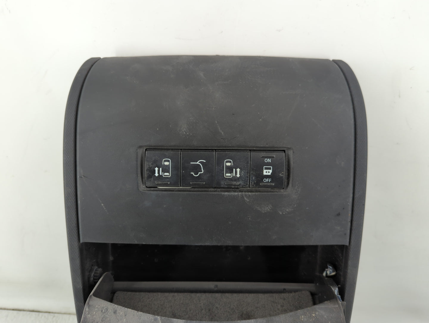 Dodge Caravan Overhead Roof Console Interior Dome Light - Oemusedautoparts1.com