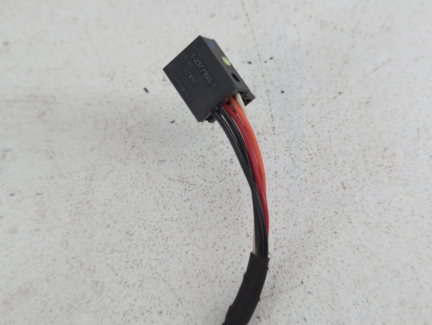 2017 Dodge Caravan Passenger Side View Mirror - Right Door Mirror OEM Used - Oemusedautoparts1.com