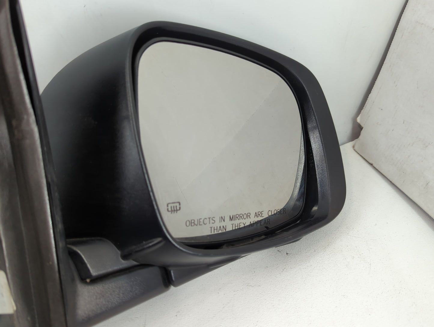 2017 Dodge Caravan Passenger Side View Mirror - Right Door Mirror OEM Used - Oemusedautoparts1.com