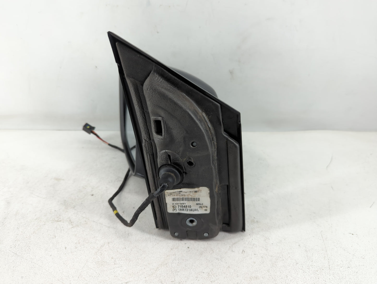 2017 Dodge Caravan Driver Side View Mirror - Left Door Mirror OEM Used - Oemusedautoparts1.com