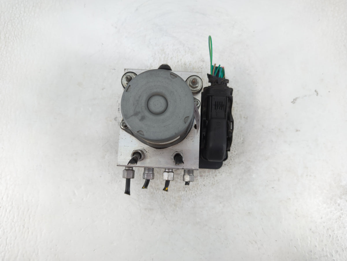 2017 Dodge Caravan Anti-Lock Brake ABS Pump Module Actuator OEM P/N:P68183803AC Fits Fits 2015 2016 2018 2019 2020 OEM Used 