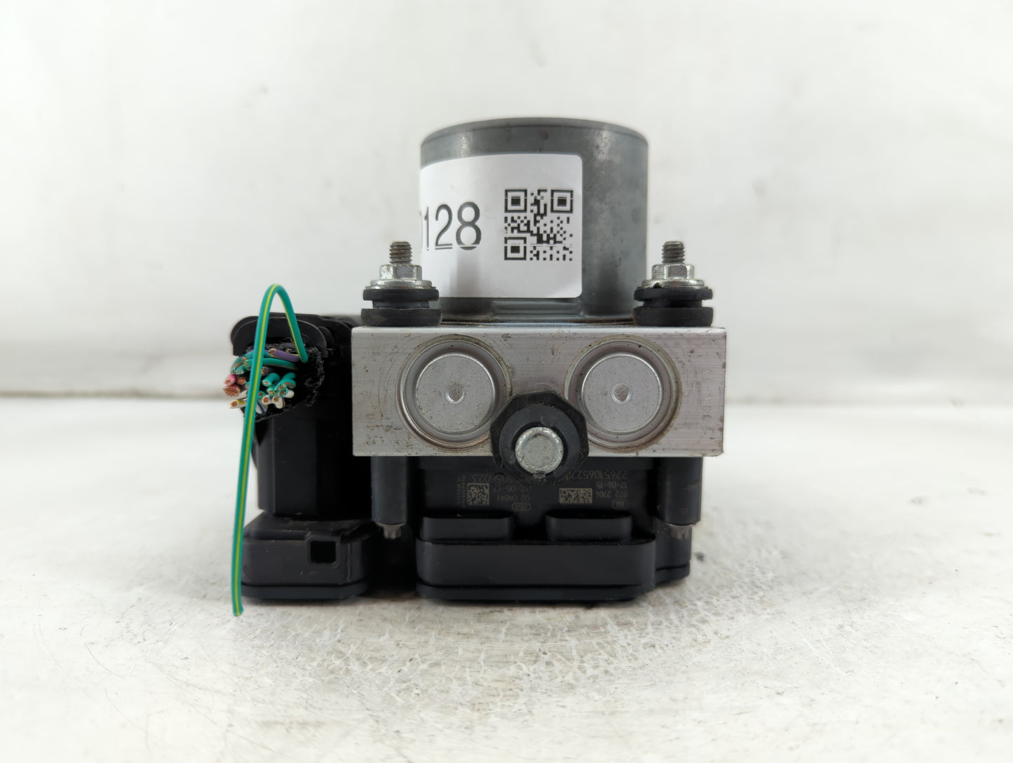 2017 Dodge Caravan ABS Pump Control Module Replacement P/N:P68183803AC Fits Fits 2015 2016 2018 2019 2020 OEM Used Auto Part