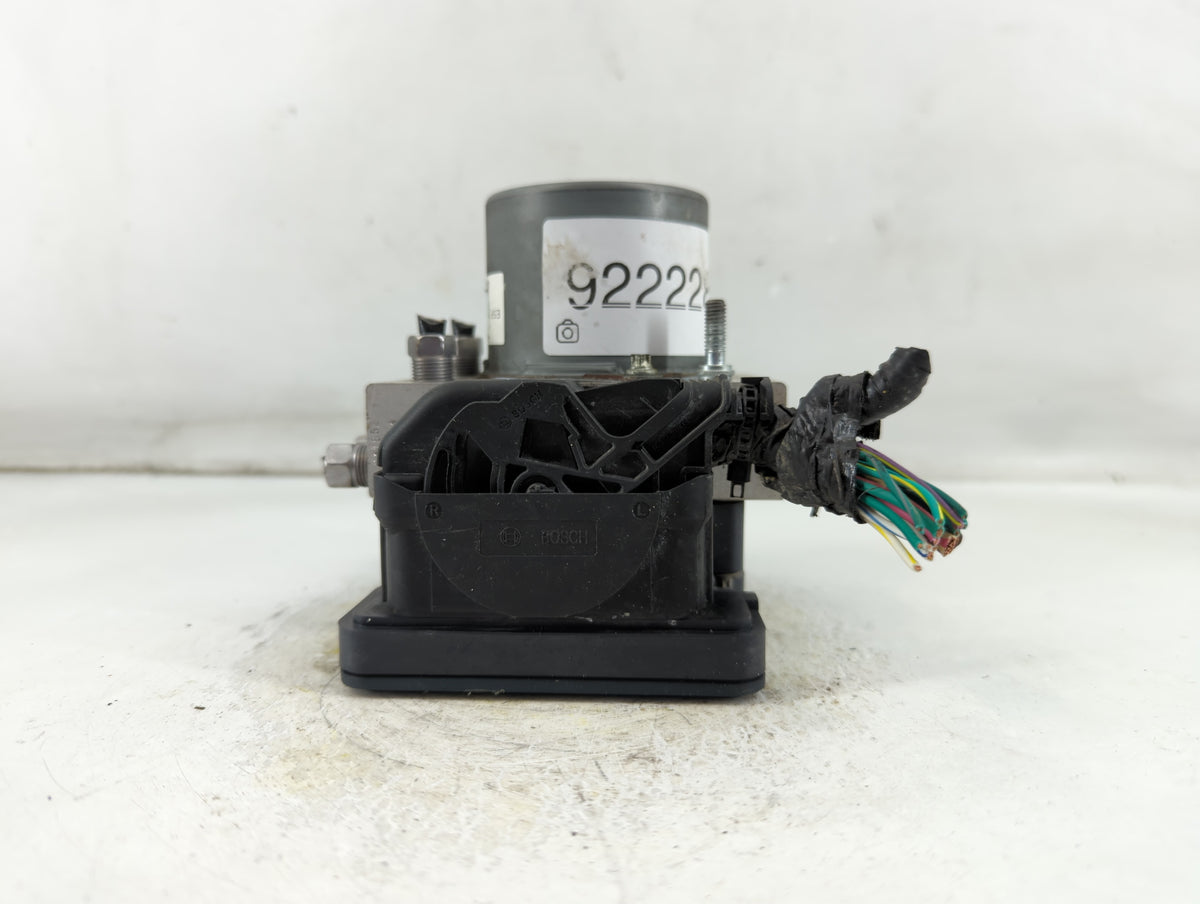 2017 Dodge Caravan Anti-Lock Brake ABS Pump Module Actuator OEM P/N:P68183803AC Fits Fits 2015 2016 2018 2019 2020 OEM Used 