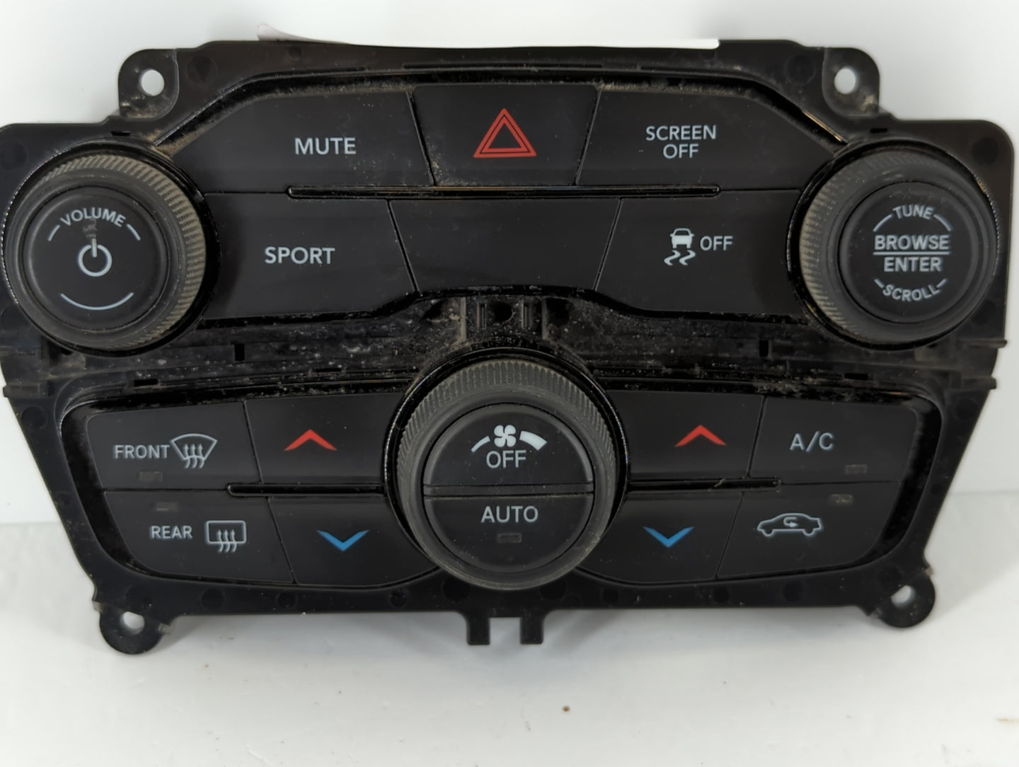 2017 Dodge Challenger Climate Control Module Temperature AC/Heater Replacement P/N:2597630 Fits OEM Used Auto Parts - Oemuse
