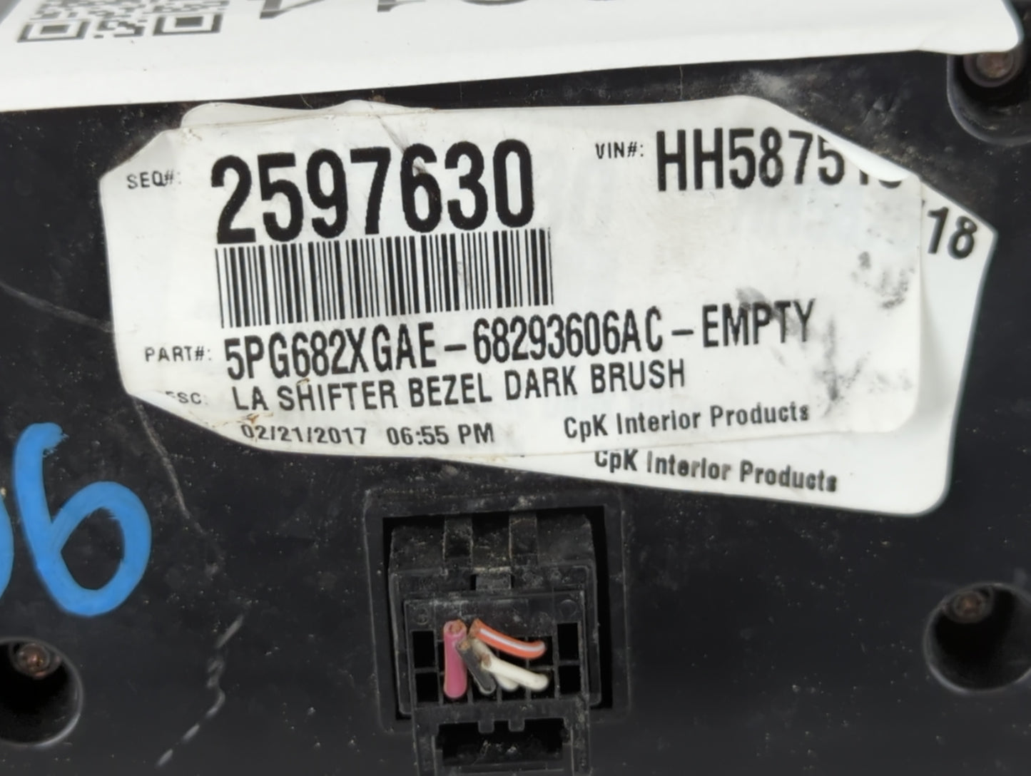 2017 Dodge Challenger Climate Control Module Temperature AC/Heater Replacement P/N:2597630 Fits OEM Used Auto Parts - Oemuse