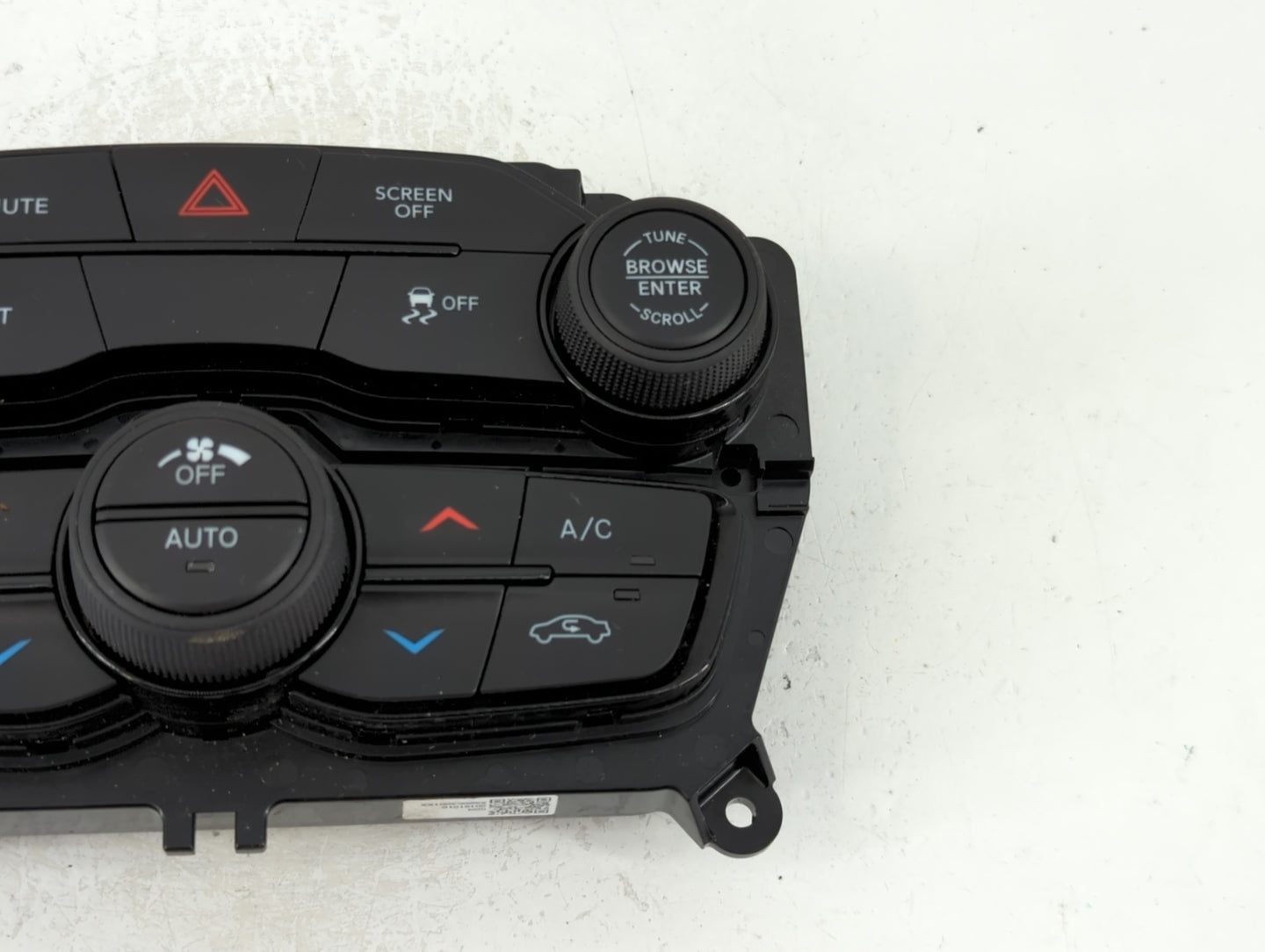 2017 Dodge Challenger Climate Control Module Temperature AC/Heater Replacement P/N:2220250 Fits OEM Used Auto Parts - Oemuse