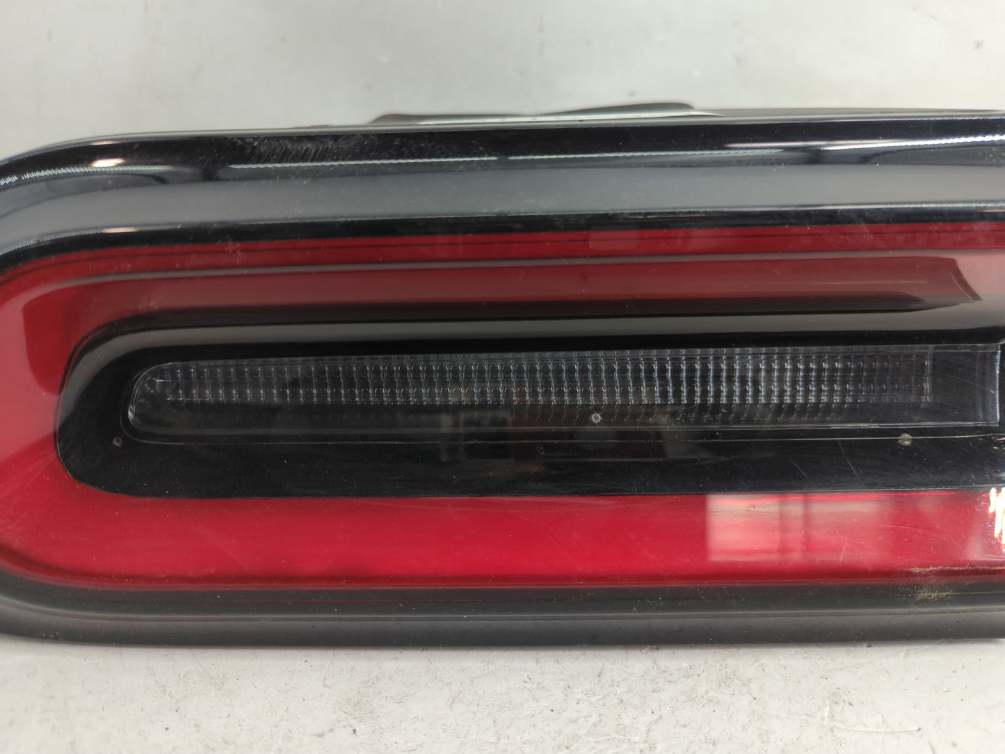 2015-2022 Dodge Challenger Tail Light Assembly Driver Left OEM P/N:00186000-140000 68403955-AB Fits OEM Used Auto Parts - Oe