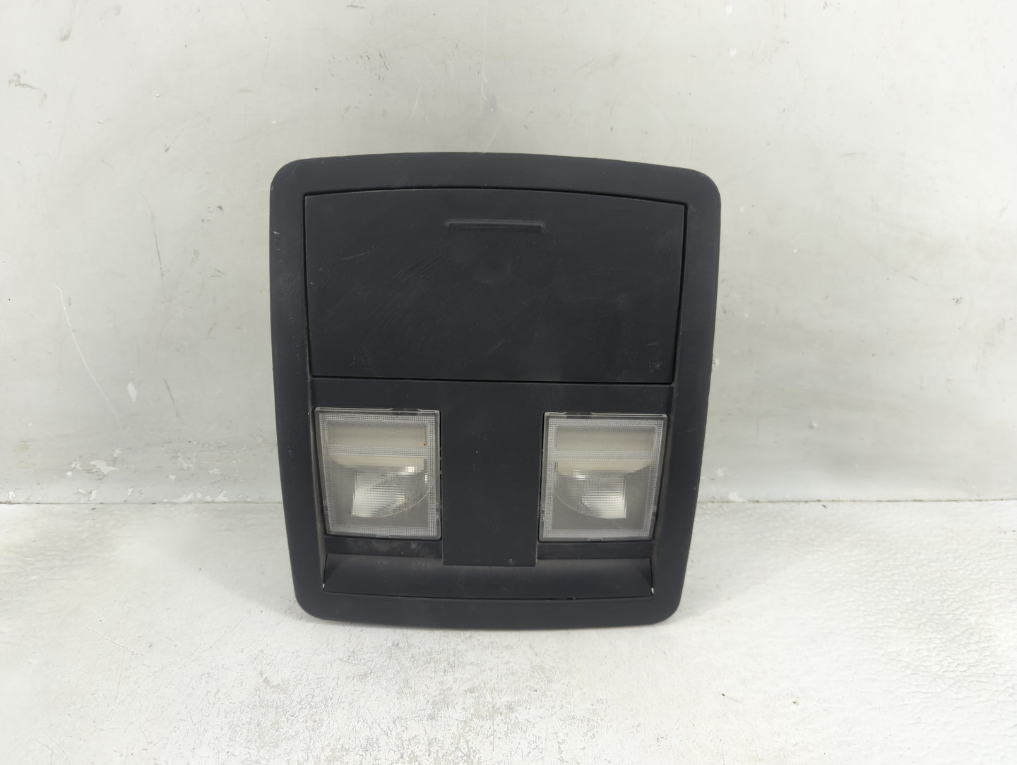 2015-2017 Dodge Challenger Overhead Roof Console - Oemusedautoparts1.com