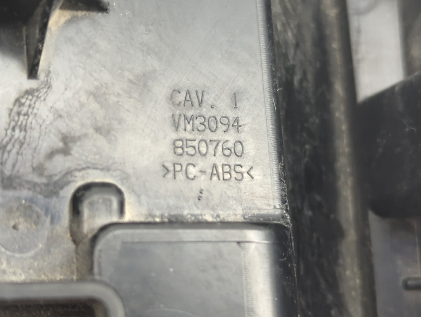 2015-2017 Dodge Challenger Overhead Roof Console - Oemusedautoparts1.com