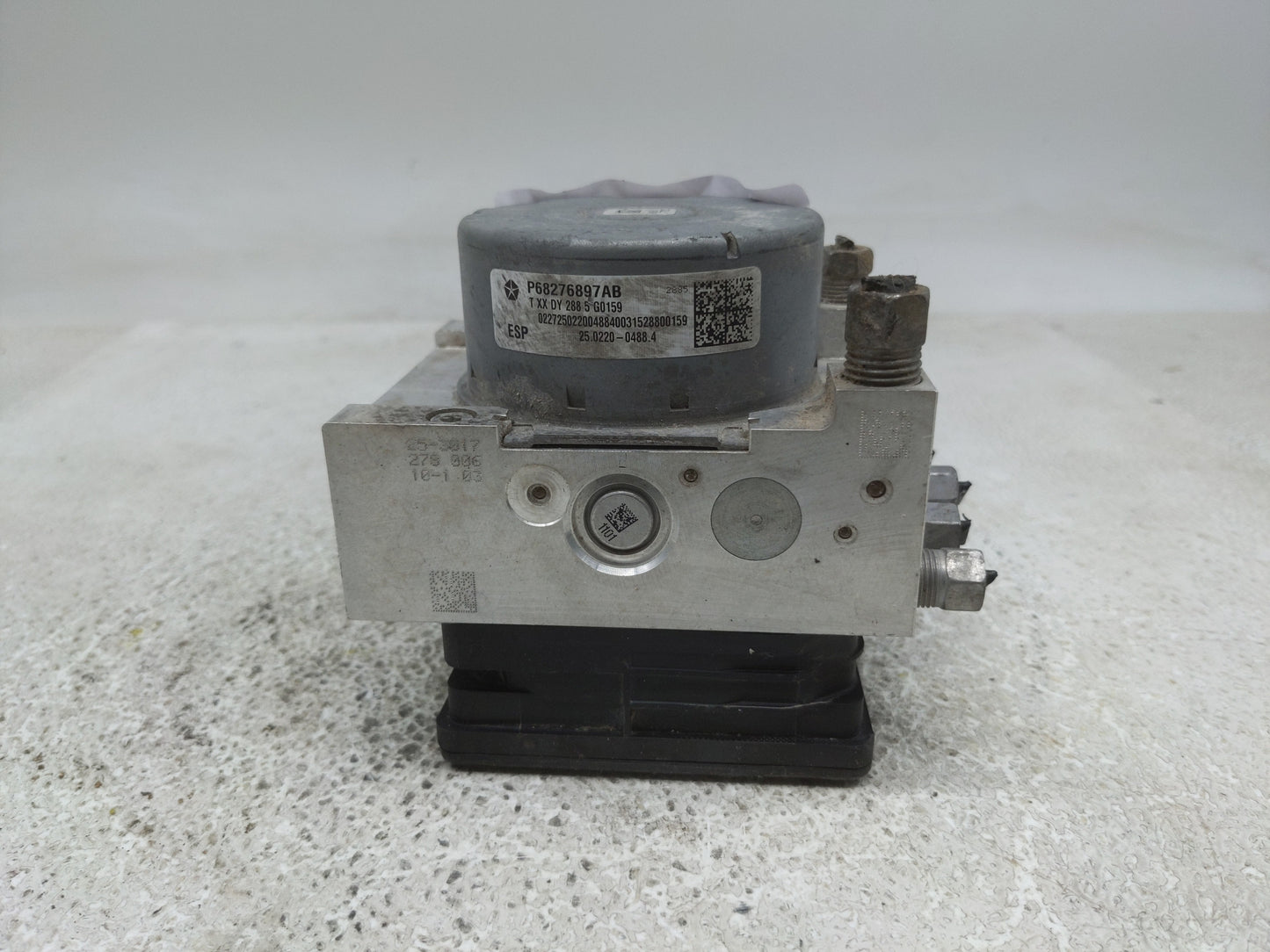 2017 Dodge Challenger ABS Pump Control Module Replacement P/N:P68276897AB Fits OEM Used Auto Parts - Oemusedautoparts1.com