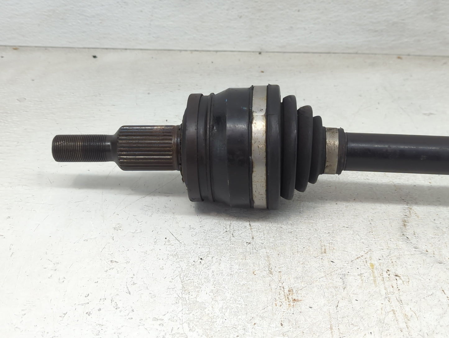 2015-2022 Dodge Challenger Axle Shaft Rear Driver Cv C/v - Oemusedautoparts1.com