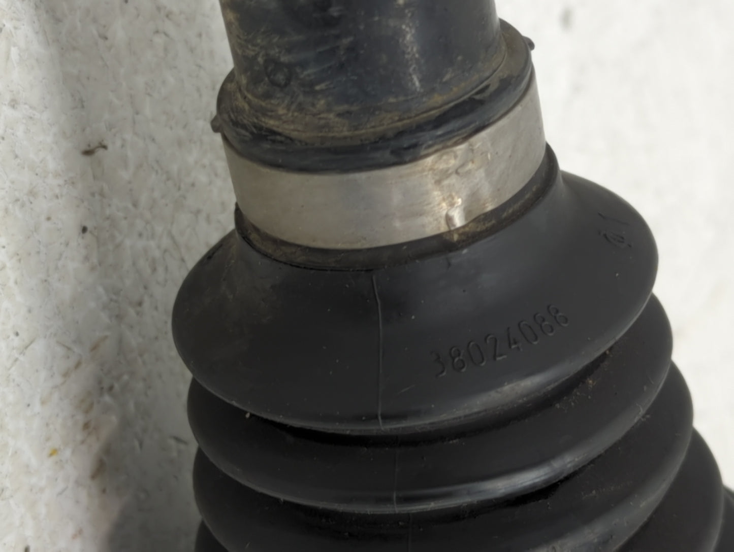 2015-2022 Dodge Challenger Axle Shaft Rear Driver Cv C/v - Oemusedautoparts1.com