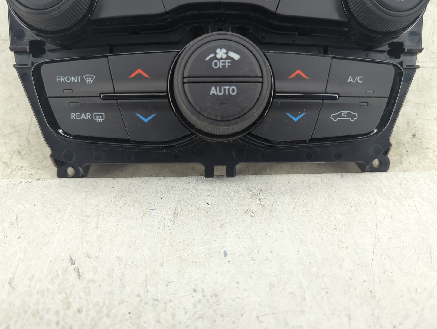 2015-2016 Dodge Challenger Climate Control Module Temperature AC/Heater Replacement P/N:5PG682XGAE 68293608AA Fits Fits 2015