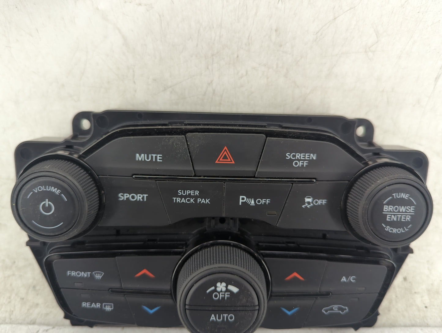 2015-2016 Dodge Challenger Climate Control Module Temperature AC/Heater Replacement P/N:5PG682XGAE 68293608AA Fits Fits 2015