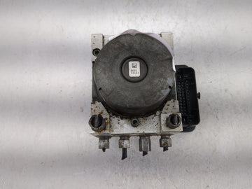 2017 Dodge Challenger ABS Pump Control Module Replacement P/N:P68316593AD 25.0220-0732.4 Fits OEM Used Auto Parts