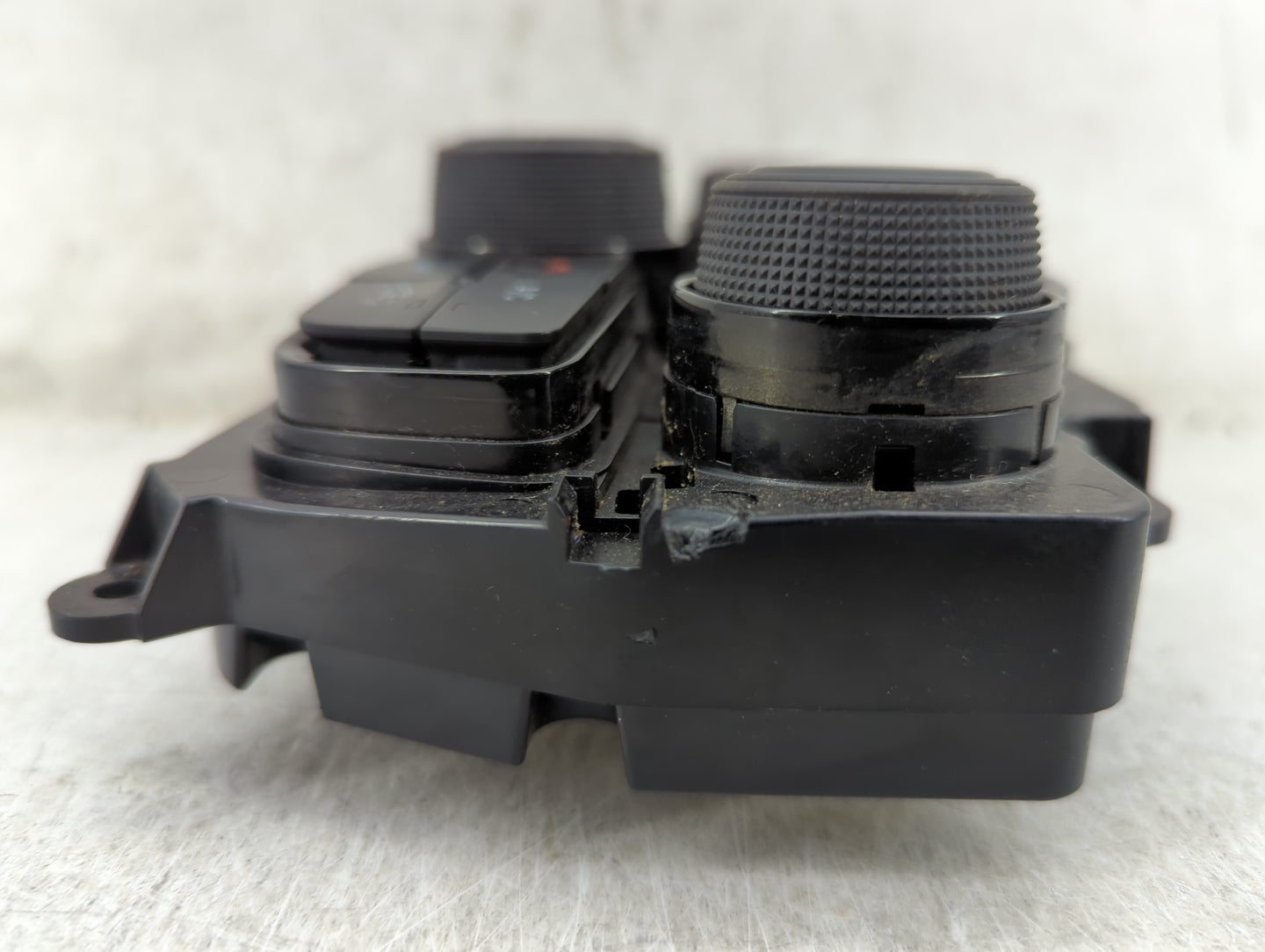 2017 Dodge Challenger Climate Control Module Temperature AC/Heater Replacement P/N:5PG682XGAE 68293606AC Fits OEM Used Auto 