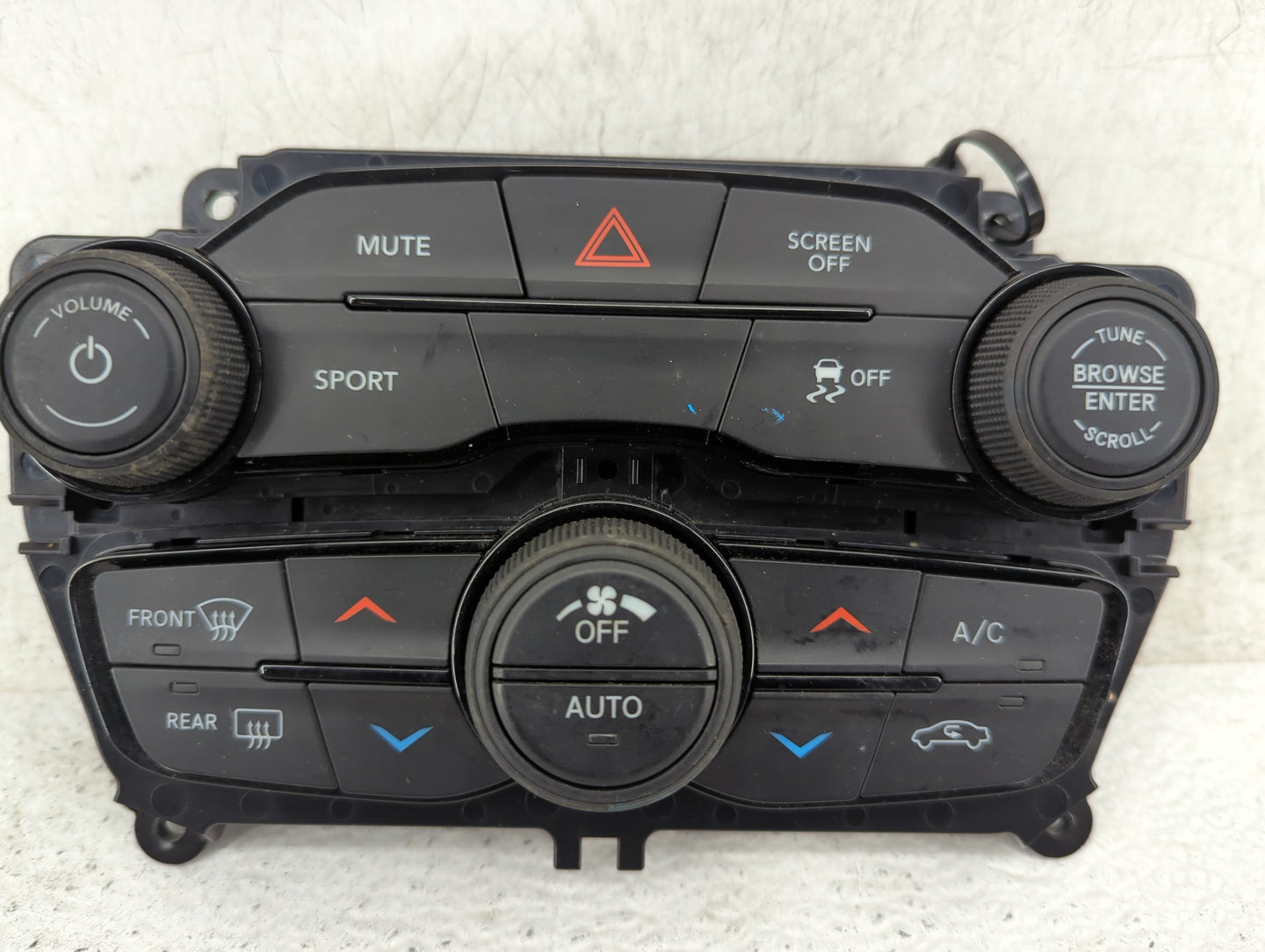 2017 Dodge Challenger Climate Control Module Temperature AC/Heater Replacement P/N:2220250 Fits OEM Used Auto Parts - Oemuse
