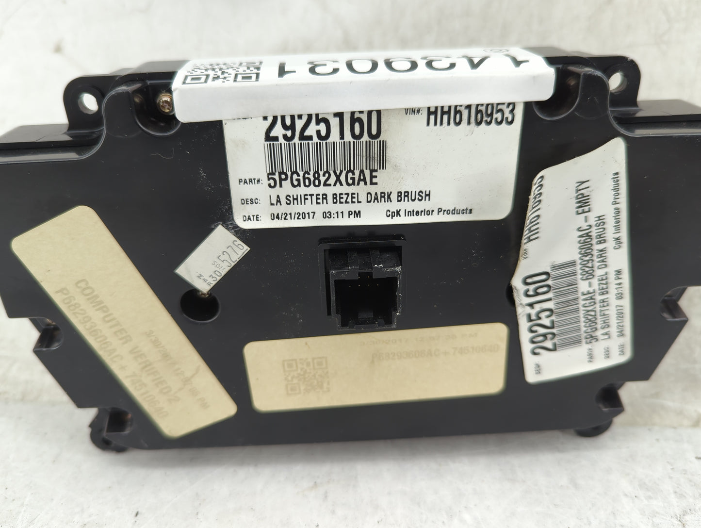 2017 Dodge Challenger Climate Control Module Temperature AC/Heater Replacement P/N:5PG682XGAE 68293606AC Fits OEM Used Auto 