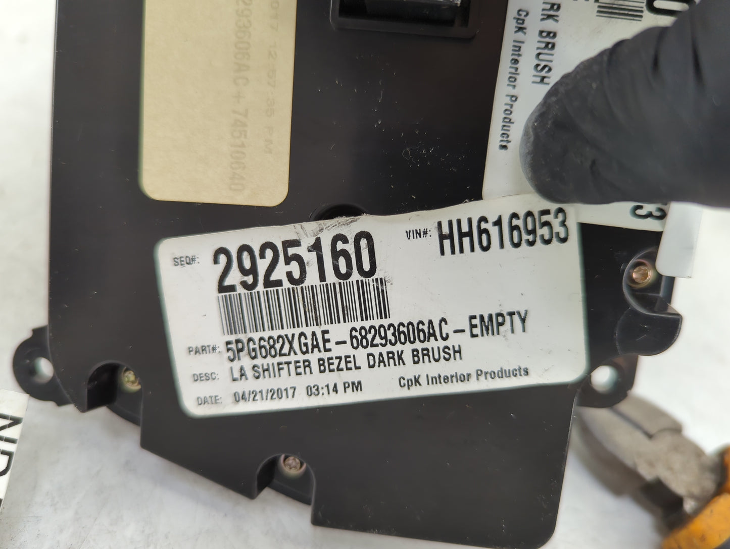 2017 Dodge Challenger Climate Control Module Temperature AC/Heater Replacement P/N:5PG682XGAE 68293606AC Fits OEM Used Auto 