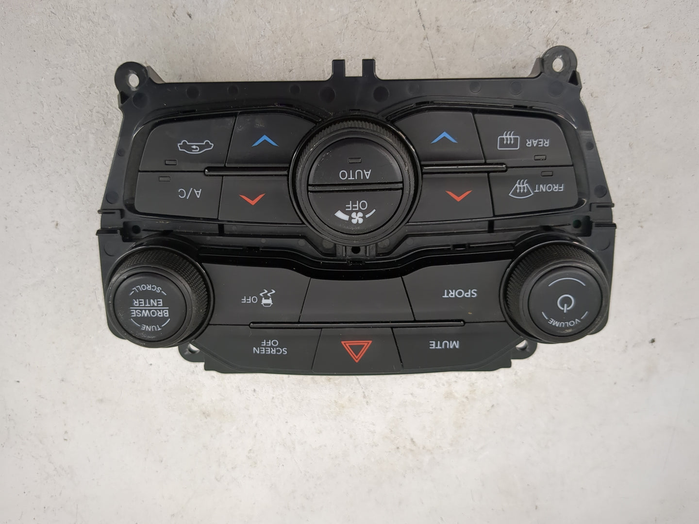 2017 Dodge Challenger Climate Control Module Temperature AC/Heater Replacement P/N:5PG682XGAE P68229806AC Fits OEM Used Auto