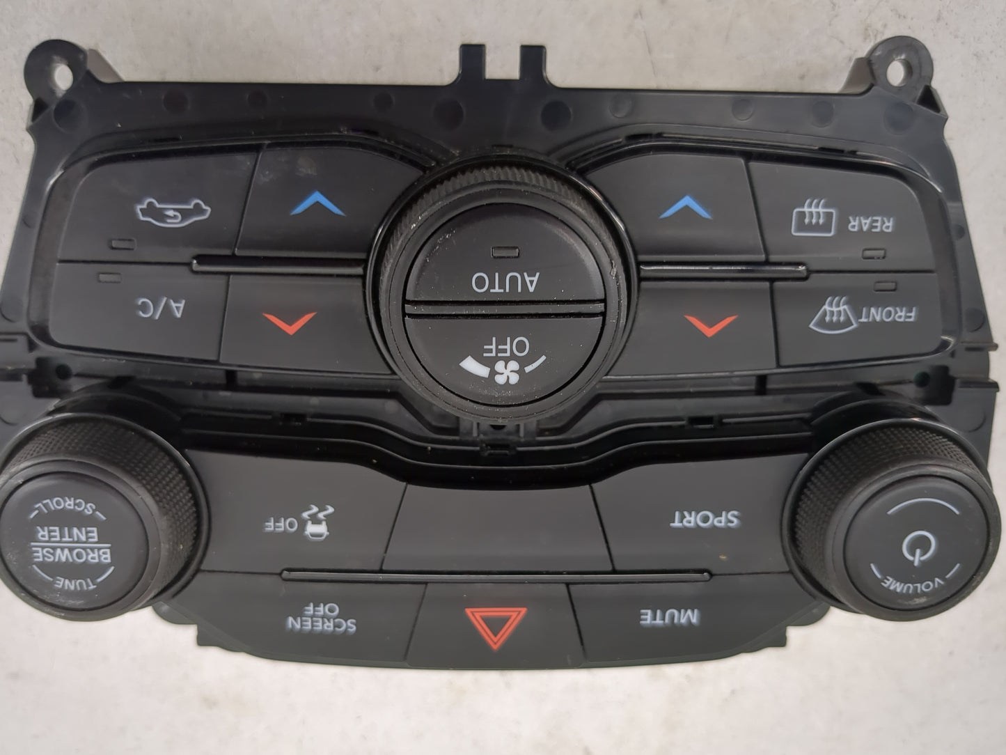 2017 Dodge Challenger Climate Control Module Temperature AC/Heater Replacement P/N:5PG682XGAE P68229806AC Fits OEM Used Auto