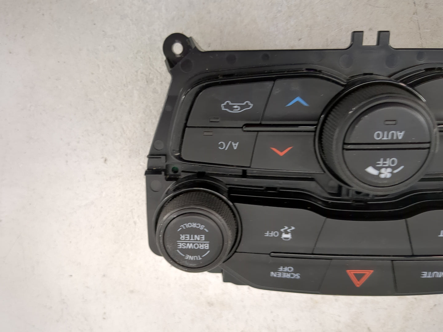 2017 Dodge Challenger Climate Control Module Temperature AC/Heater Replacement P/N:5PG682XGAE P68229806AC Fits OEM Used Auto