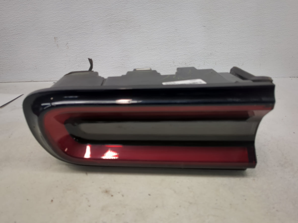 2015 Dodge Challenger Passenger Right Side Deck Lid Mounted Tail Light - Oemusedautoparts1.com