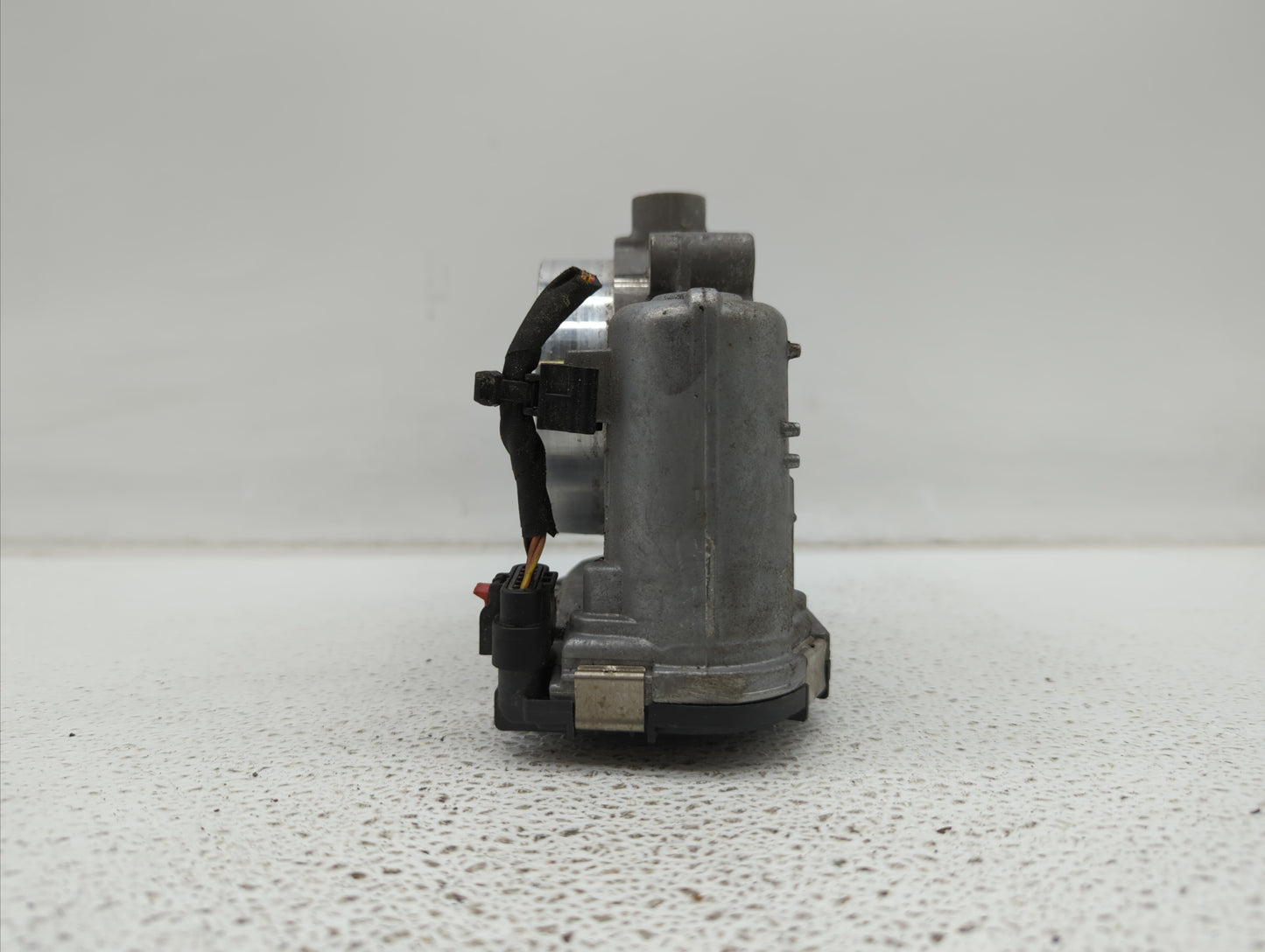 2011-2018 Dodge Challenger Throttle Body P/N:05184349AC 05184349AE Fits Fits 2011 2012 2013 2014 2015 2016 2017 2018 2019 OE