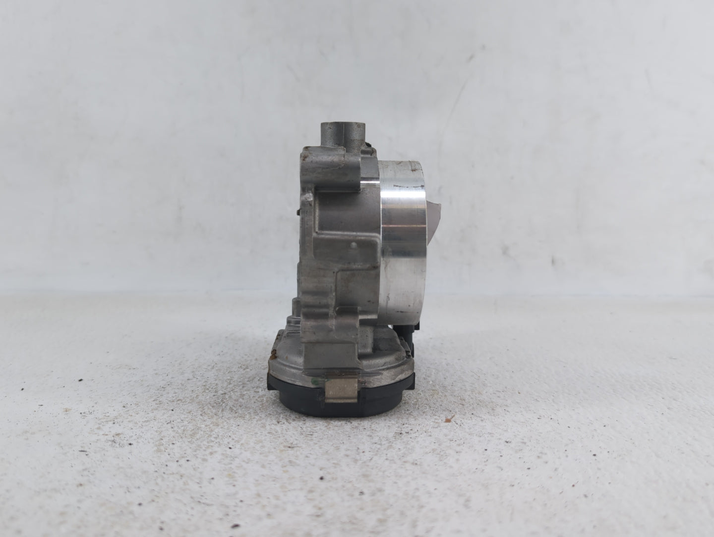 2011-2018 Dodge Challenger Throttle Body P/N:05184349AE 05184349AD Fits Fits 2011 2012 2013 2014 2015 2016 2017 2018 2019 OE