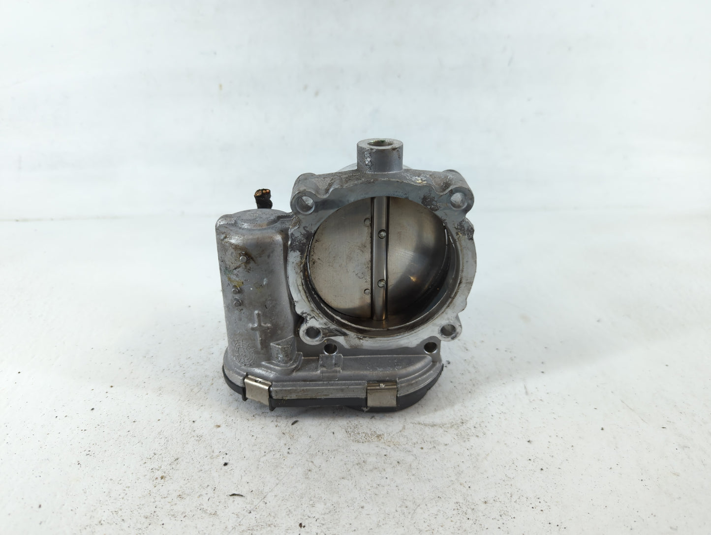 2011-2022 Dodge Challenger Throttle Body P/N:0 280 750 570 05184349AC Fits OEM Used Auto Parts - Oemusedautoparts1.com