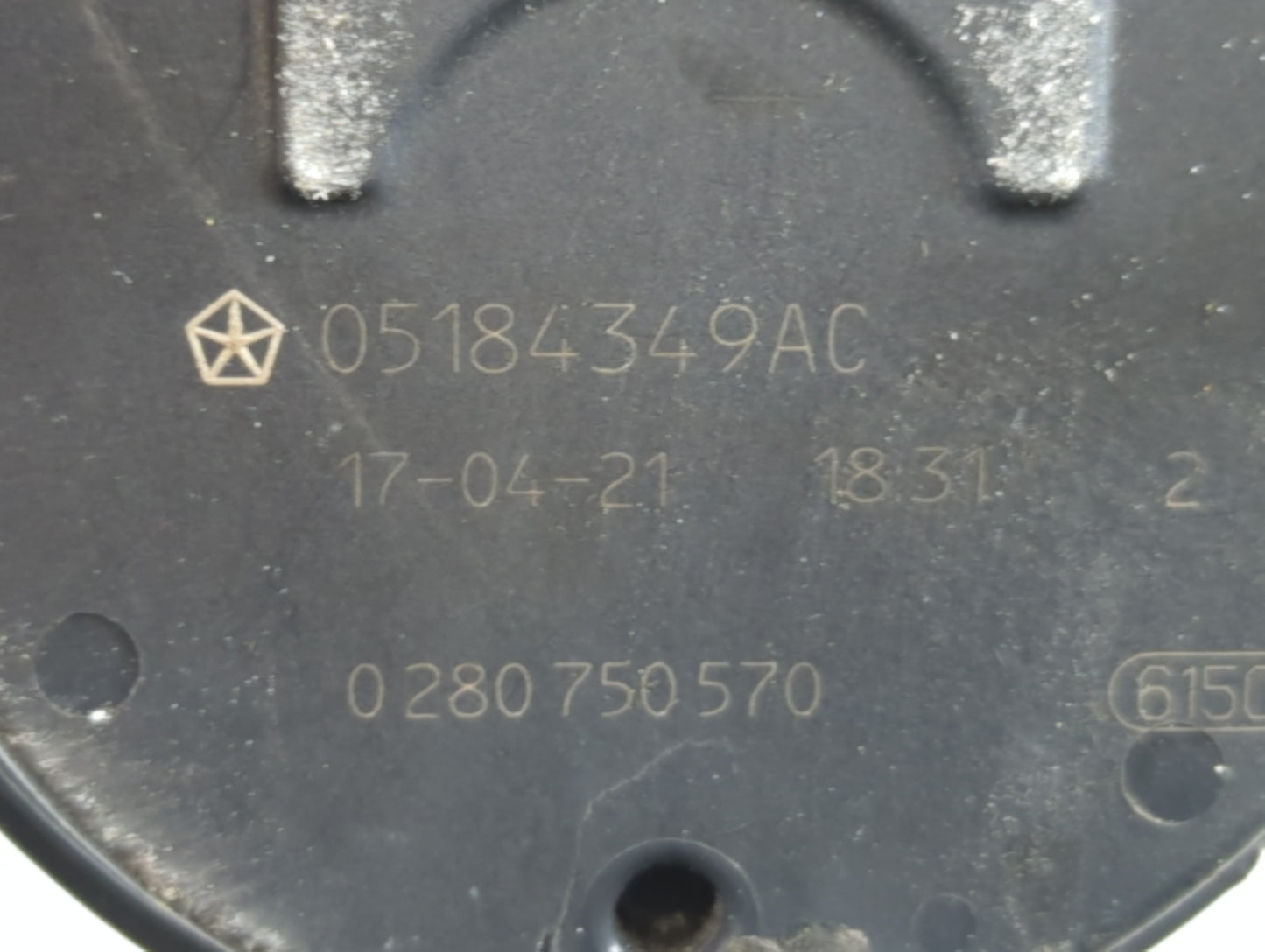 2011-2022 Dodge Challenger Throttle Body P/N:0 280 750 570 05184349AC Fits OEM Used Auto Parts - Oemusedautoparts1.com