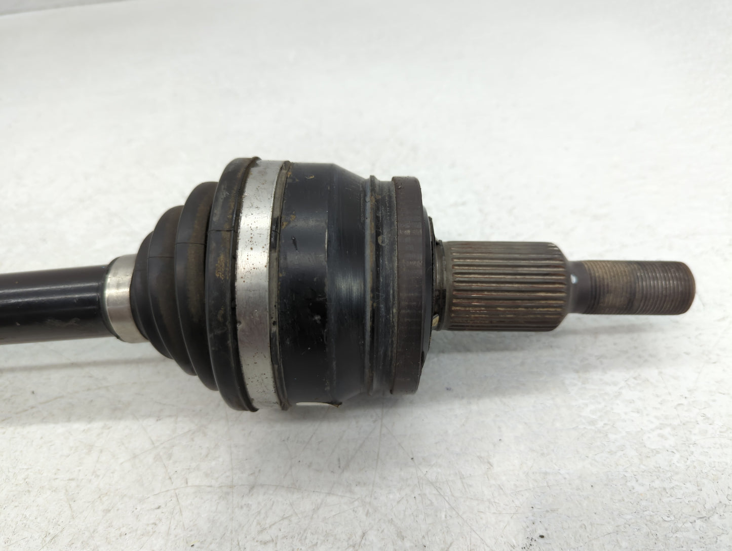 2015-2020 Dodge Challenger Axle Shaft Front Passenger Cv C/v - Oemusedautoparts1.com