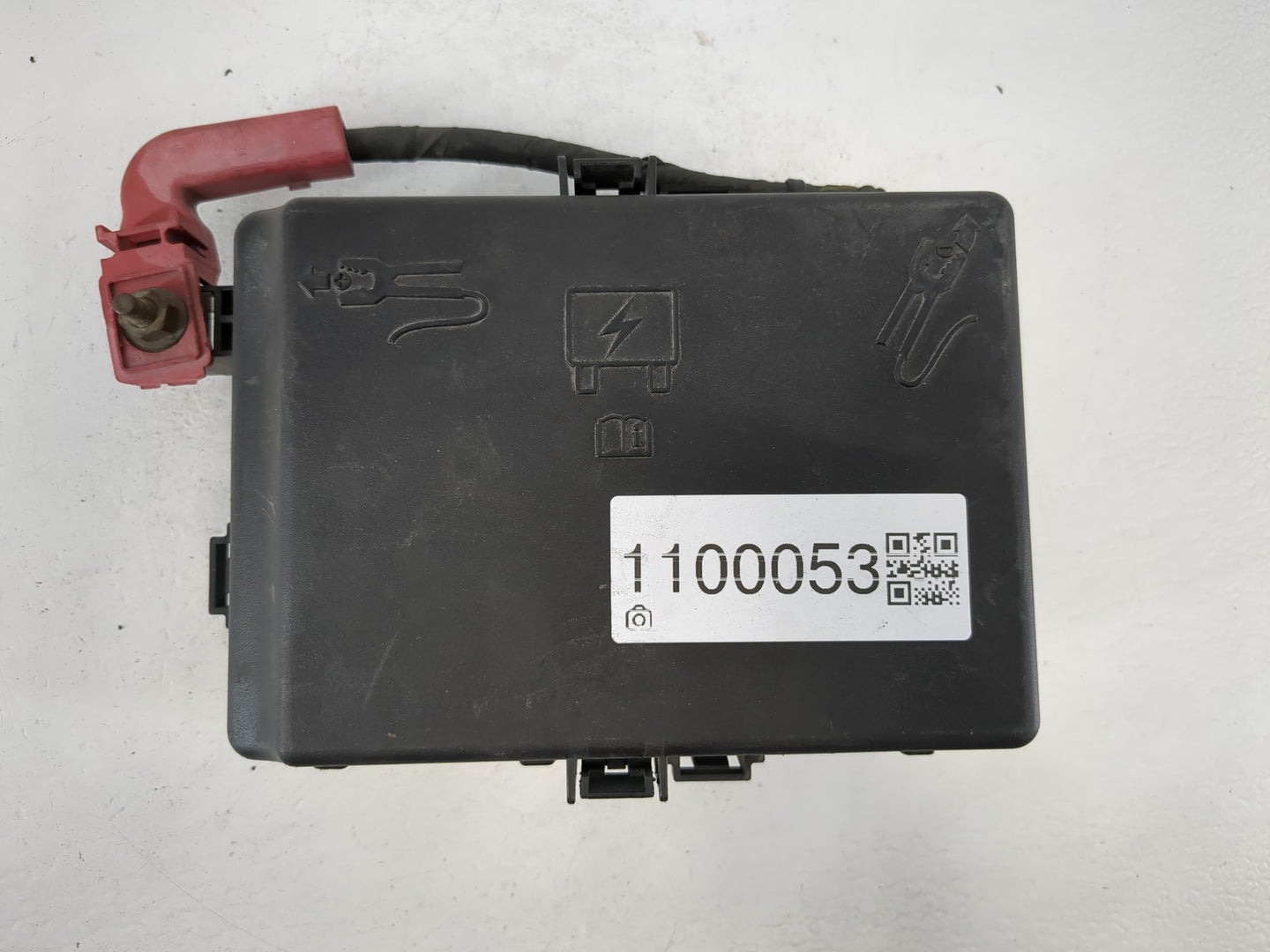 2017 Dodge Charger Fusebox Fuse Box Panel Relay Module P/N:P68304825AD Fits OEM Used Auto Parts - Oemusedautoparts1.com