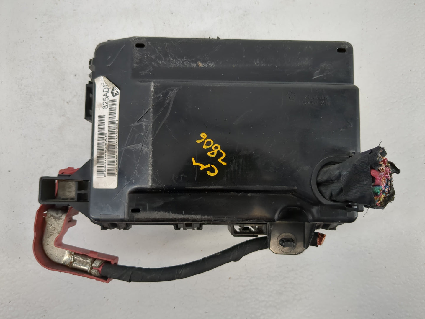 2017 Dodge Charger Fusebox Fuse Box Panel Relay Module P/N:P68304825AD Fits OEM Used Auto Parts - Oemusedautoparts1.com