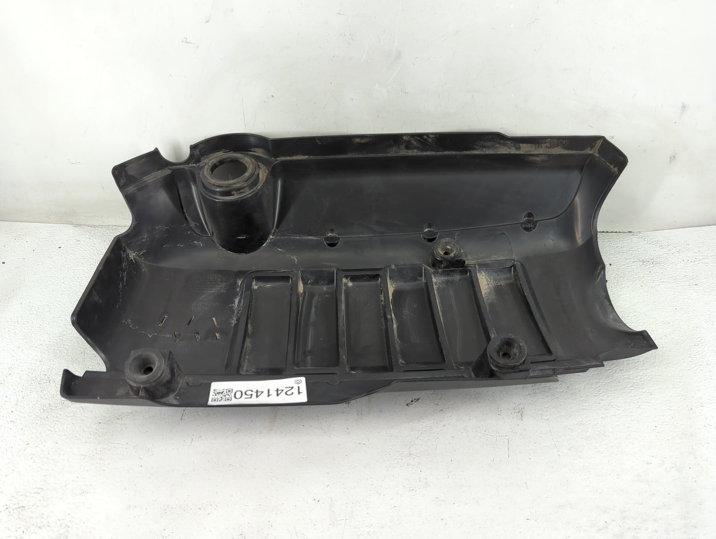 2017 Dodge Charger Engine Cover - Oemusedautoparts1.com