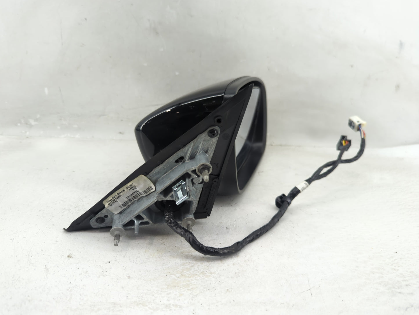 2015-2020 Dodge Charger Passenger Side View Mirror - Right Door Mirror OEM Used - Oemusedautoparts1.com